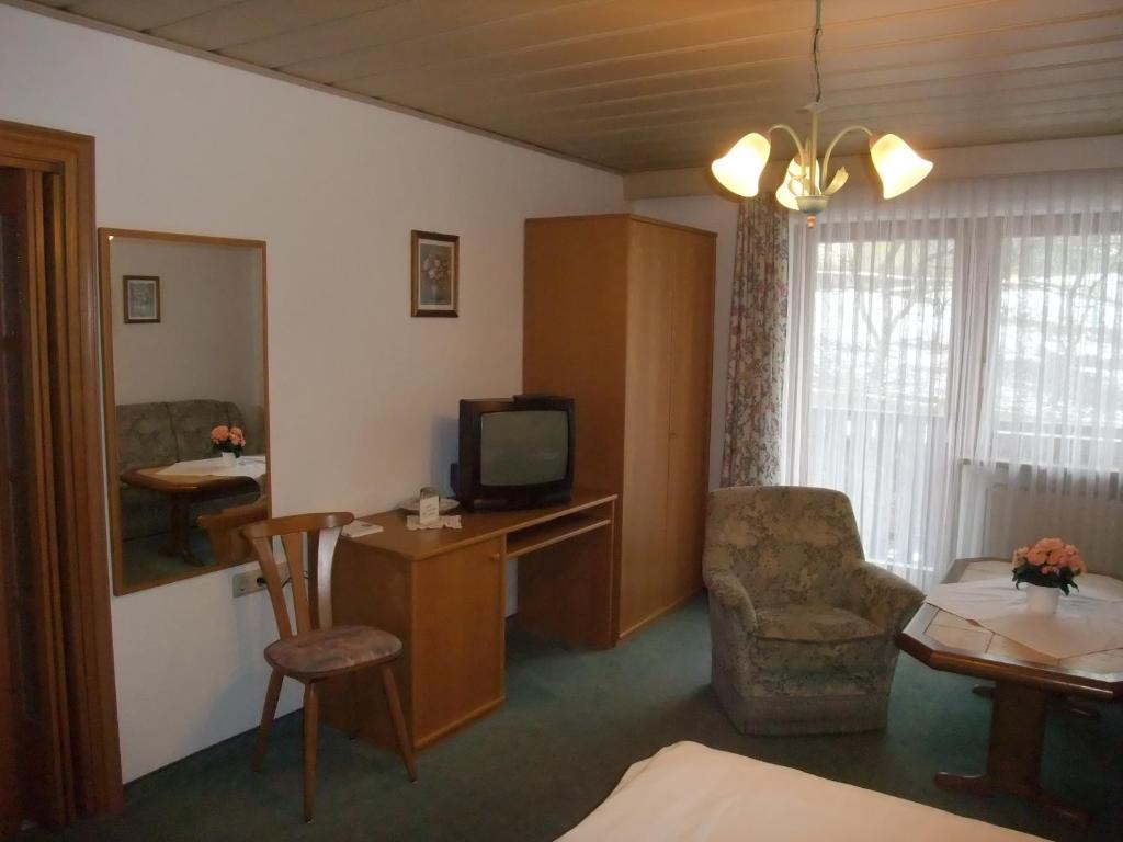 Gasthof Alte Post Obertrubach Room photo
